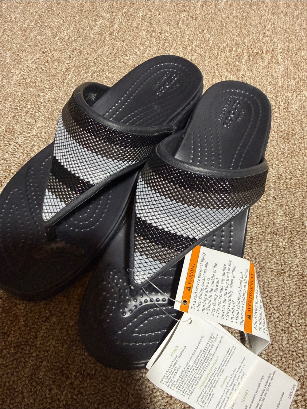 Croc sandal